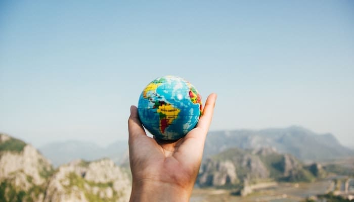 Comprar passagem aérea nacional com antecedência oferece economia de até 833% ao viajante, aponta estudo da Onfly