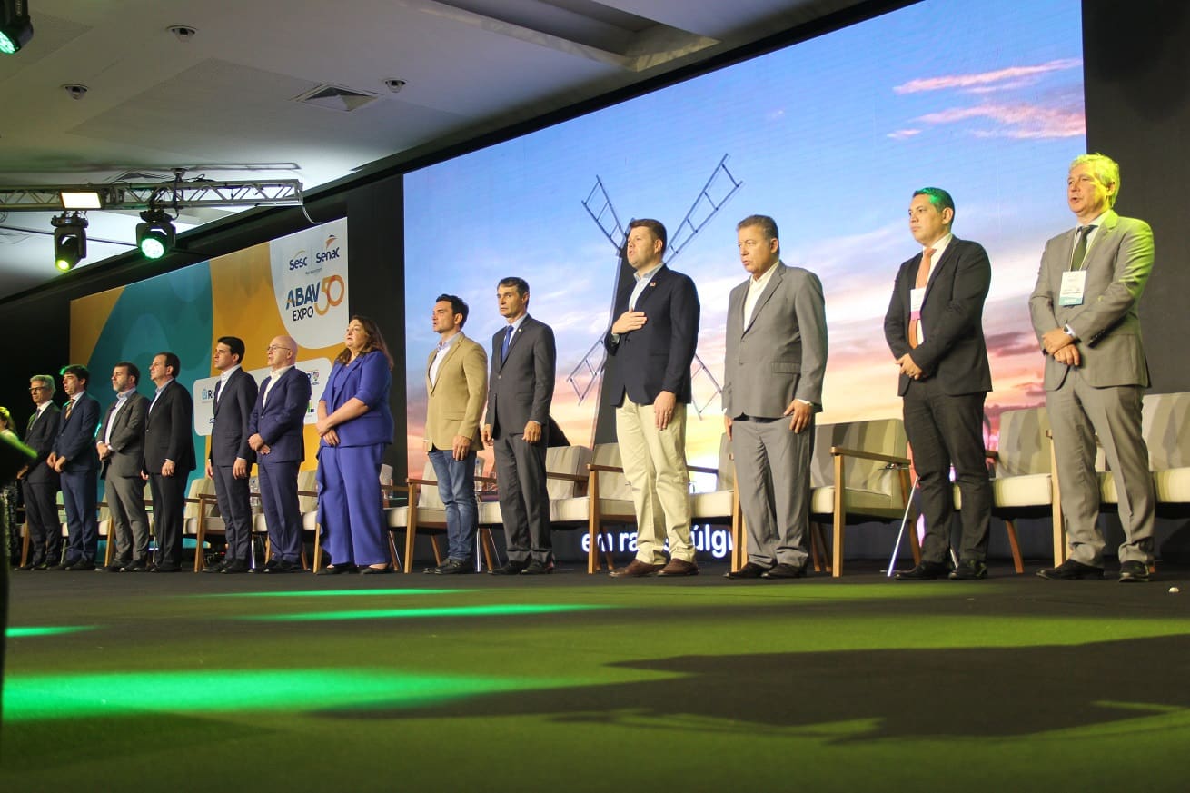 Autoridades de todos os poderes, federal, estadual e municipal participaram da abertura (Foto: DT)