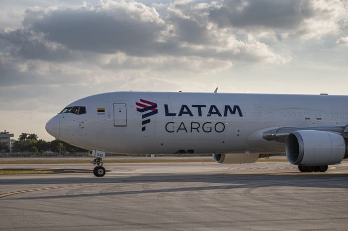 latam_cargo_inaugura_amsterdam_curitiba LATAM Cargo inaugura Amsterdam-Curitiba: avião da LATAM Cargo