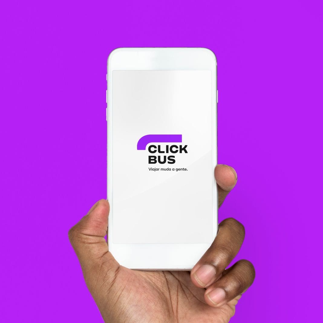 ClickBus é pioneira na venda online de passagens rodoviárias para estudantes ClickBus é pioneira na venda online de passagens rodoviárias para estudantes