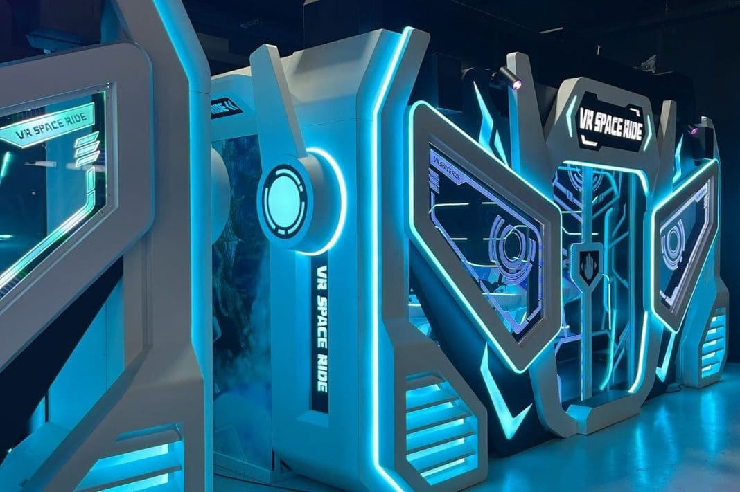 Uma das 20 experiências de VR instaladas no novo parque de Olímpia (SP)