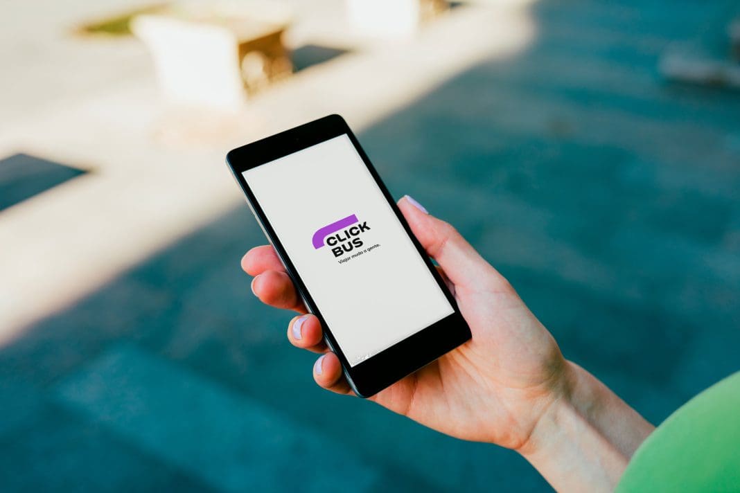 Viagem barata no Carnaval: plataforma oferece 40% de desconto em passagens ClickBus e Rodoviária de Belo Horizonte firmam parceria para venda de passagens