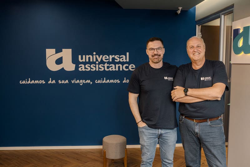 Danilo Godoy é o diretor de Vendas, Marketing e E-Commerce; e Maurício Amaral é o CEO da Universal Assistance no Brasil