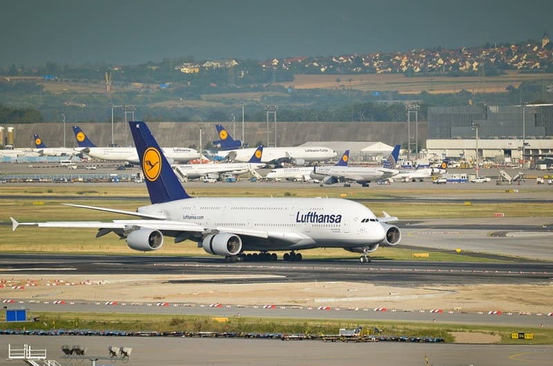 Lufthansa 4 24 Lufthansa