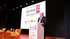Toni Sando, presidente executivo do SPCVB, durante apresentação sobre Marketing e Destinos na Expo Fórum Visite São Paulo 2024 - Foto: Felipe Maresca / DT