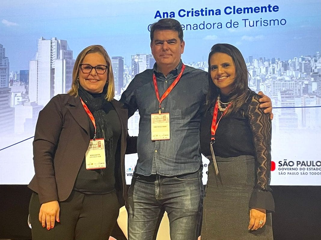 Michele Neto, Presidente do COMTUR de Cachoeira Paulista; Fabio Pontes, Secretário de Turismo de Brotas; Mônica Sartori, Secretária de Turismo de Socorro Michele Neto, Presidente do COMTUR de Cachoeira Paulista; Fabio Pontes, Secretário de Turismo de Brotas; Mônica Sartori, Secretária de Turismo de Socorro