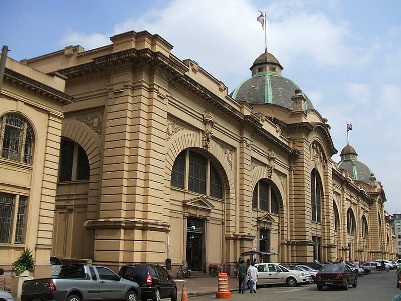 Mercado_Municipal,_fachada_rua_da_Cantareira_2 Mercadão
