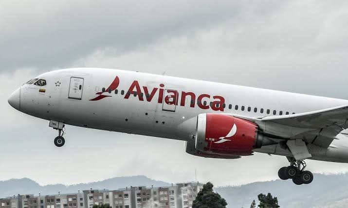images (1) (18) Avianca