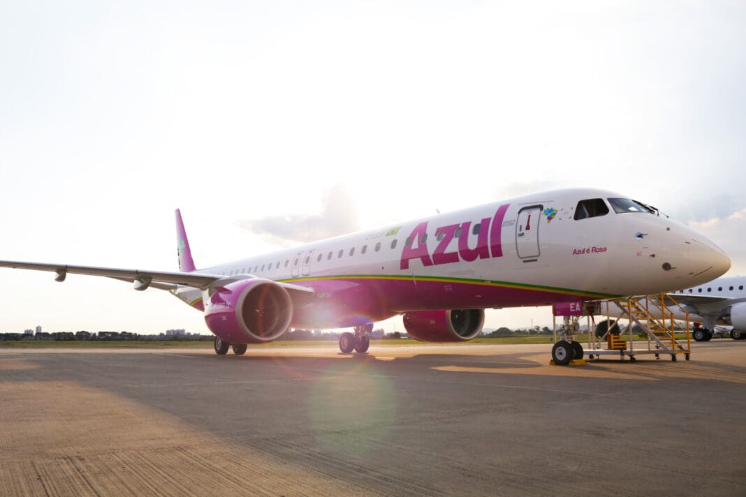 Aeronave da Azul - Divulgação Embraer E2 Rosa