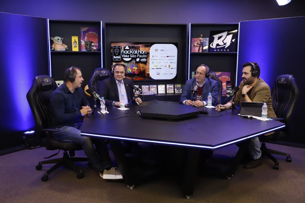 Cecere Rafaelli, Roberto Lucena, Toni Sando e Fábio Zelenski - Foto: Gregori Grigoragi