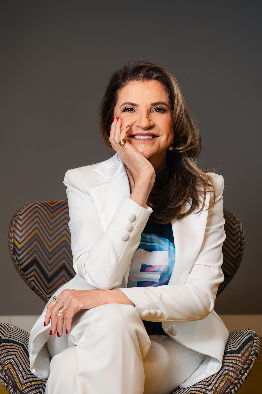 Marta Rossi, criadora do Festuris em Gramado/RS, é conhecida por suas iniciativas inovadoras em sustentabilidade no turismo - Foto: Gustavo Merolli / divulgação Marta Rossi, criadora do Festuris em Gramado/RS, é conhecida por suas iniciativas inovadoras em sustentabilidade no turismo - Foto: Gustavo Merolli / divulgação