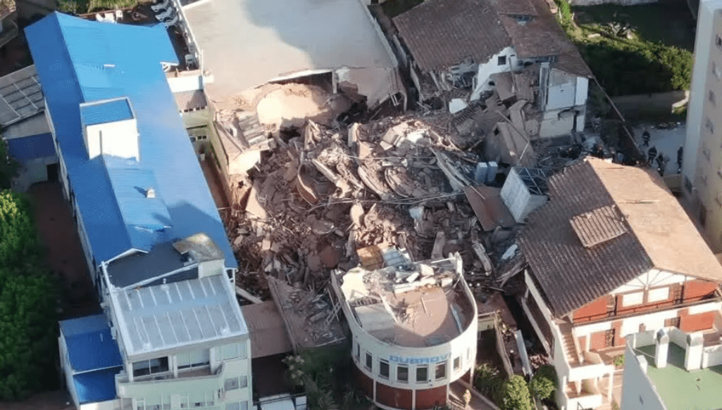 Prédio do hotel em Buenos Aires tinha 10 andares Foto Reuters