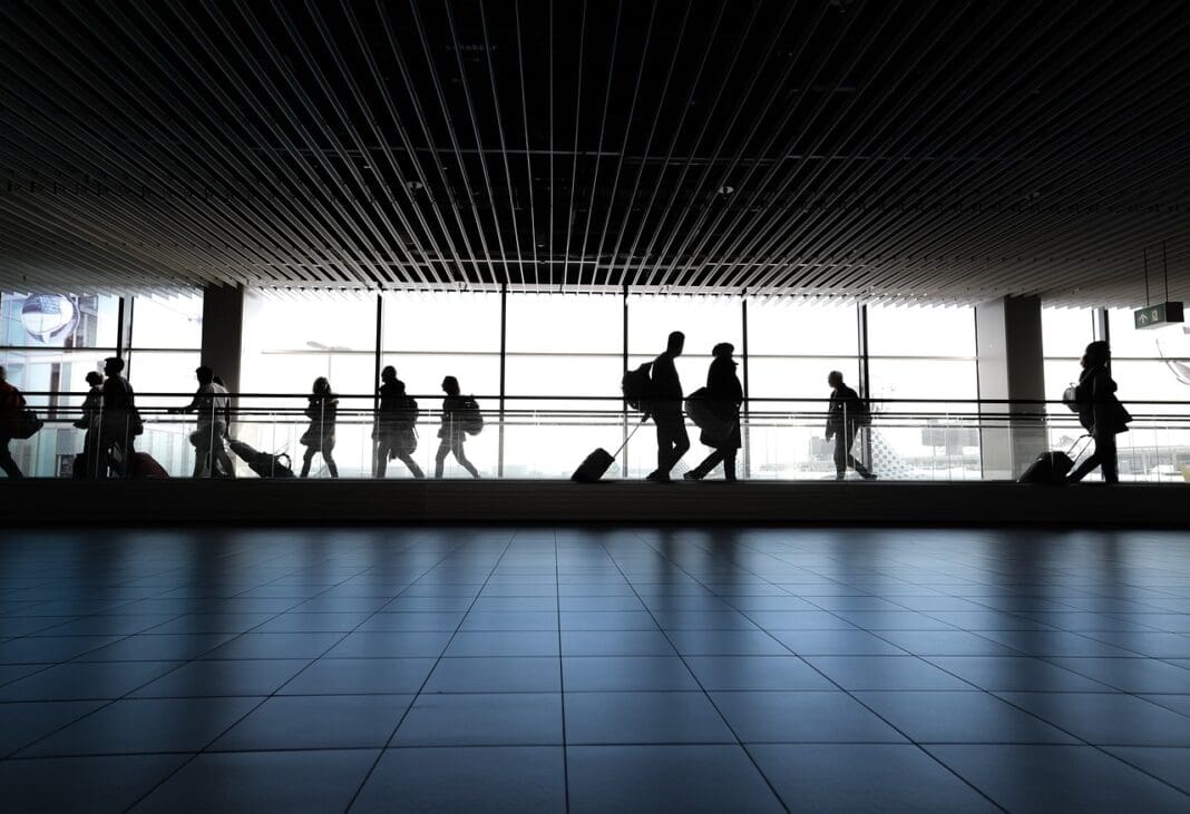 airport-4120835_1280 Transformação do controle de bagagens: SITA e IDEMIA definem o futuro das operações aeroportuáreas com inovação computacional