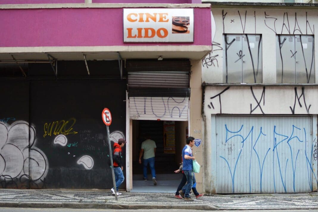 Antigo Cine Lido em Curitiba - Foto: Plínio Lopes / divulgação