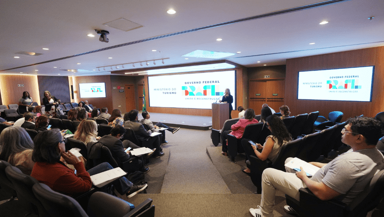 Reunião de Interlocutores do PRT reúne palestras e rodas de conversa para nivelar conhecimento e propor melhorias ao Programa PRT - Crédito: MTur Turismo