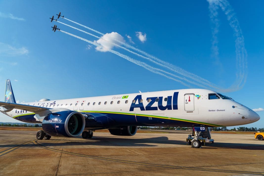Aeronave Embraer E2 - Foto: divulgação Azul - objetos esquecidos em voos