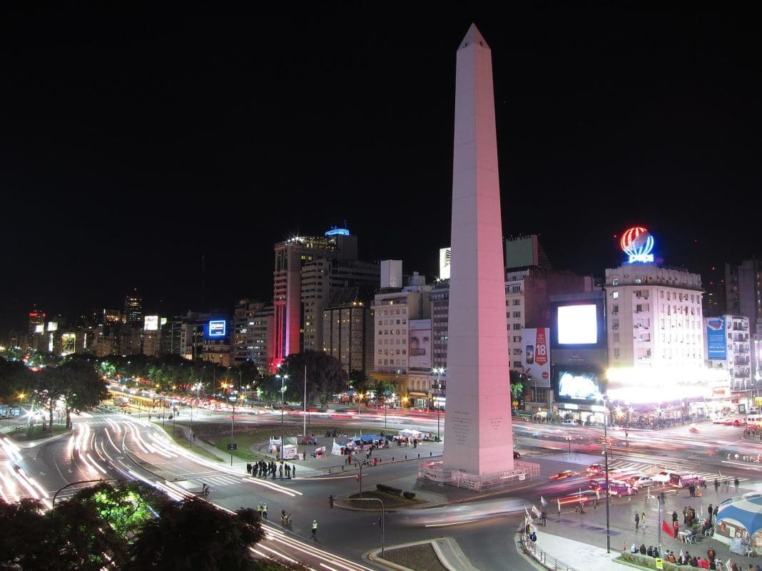 Neste inverno, conheça Buenos Aires: cultura vibrante, atrações imperdíveis e sabores portenhos inesquecíveis - Foto: Pixabay Neste inverno, conheça Buenos Aires: cultura vibrante, atrações imperdíveis e sabores portenhos inesquecíveis - Foto: Pixabay