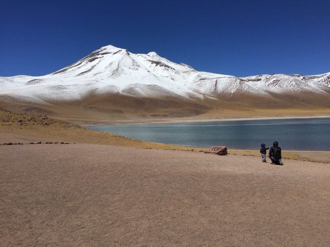 Descubra quanto custa uma viagem para o Chile e planeje sua aventura sem surpresas! - Foto: Pixabay Descubra quanto custa uma viagem para o Chile e planeje sua aventura sem surpresas! - Foto: Pixabay
