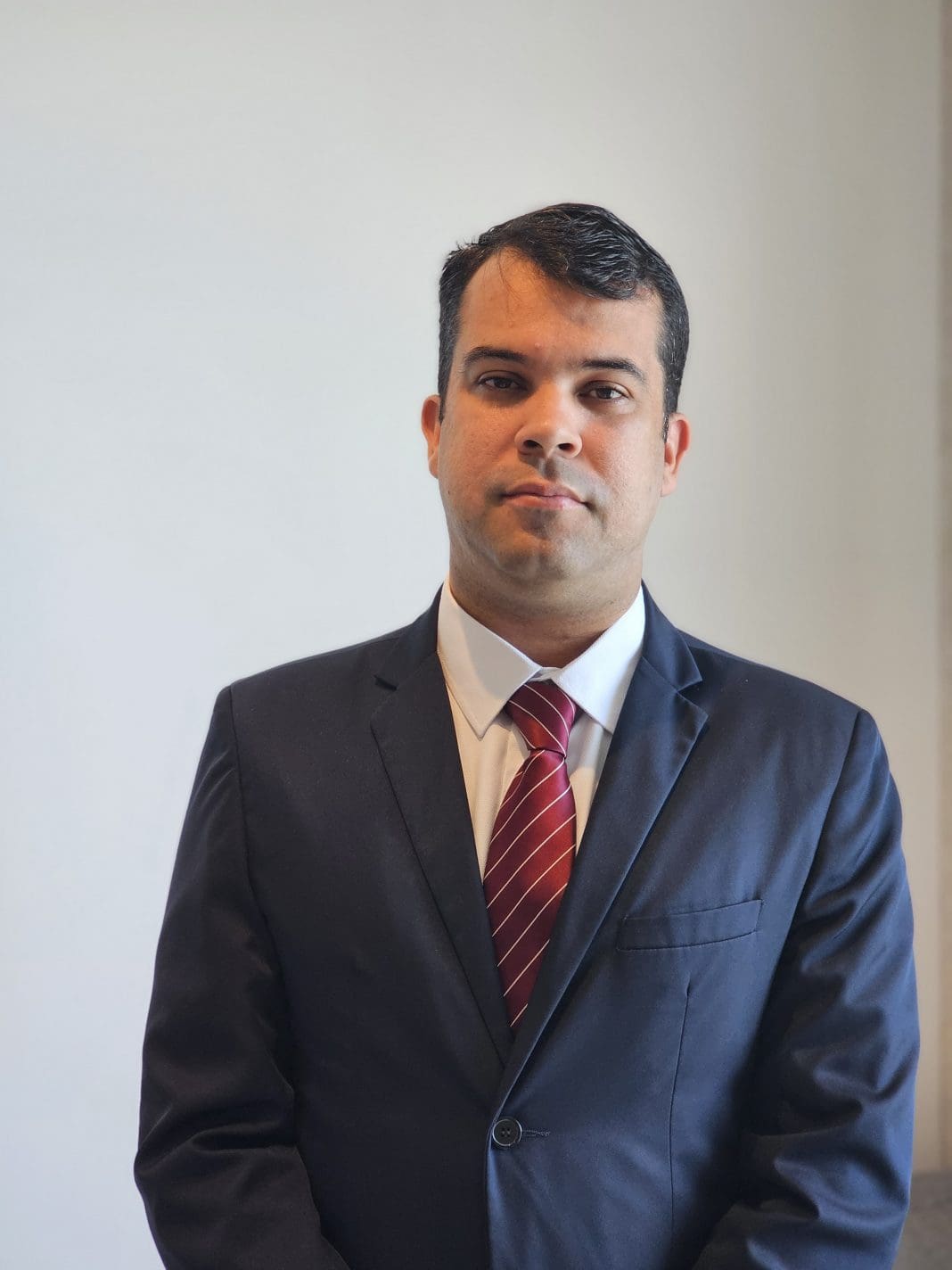 No comando do Mercure Macaé, Luiz Henrique Souza destaca a importância de unir qualidade e estrutura – Foto: Divulgação