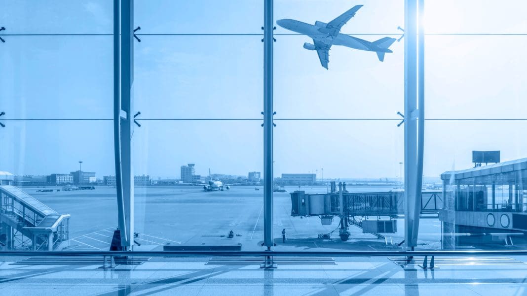 1456 Companhias aéreas brasileiras projetam aumento de voos para o próximo verão - Foto: Freepik