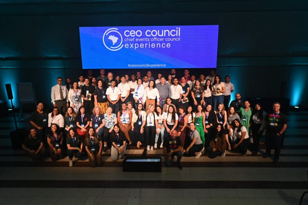 Encerramento da 13ª edição do CEO Council Experience, que reuniu líderes do setor de eventos e jovens aprendizes no Guarujá - Crédito: Polly Eventos
