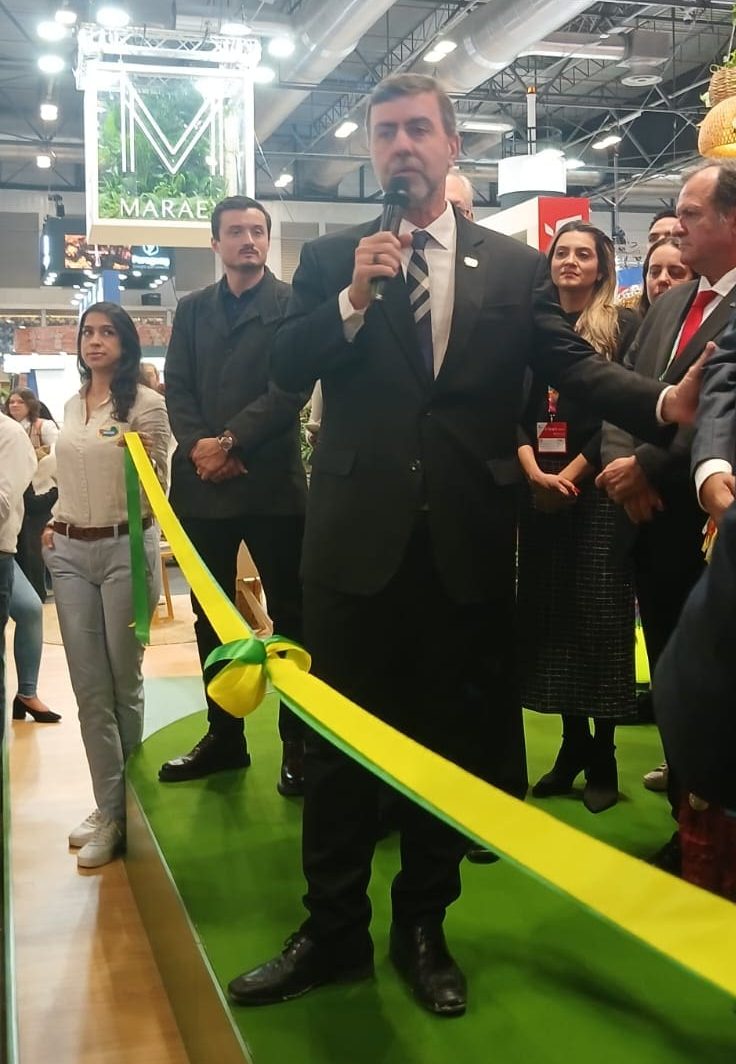 Marcelo Freixo, presidente da Embratur, durante a abertura da participação brasileira na FITUR 2026, em Madri. Crédito: Paulo Atizingen / Diário do Turismo