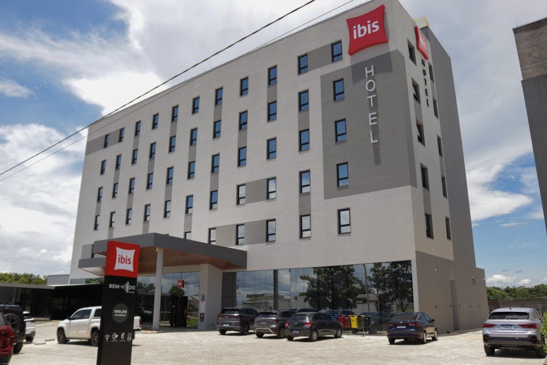 Fachada ibis Primavera do Leste - Crédito: divulgação