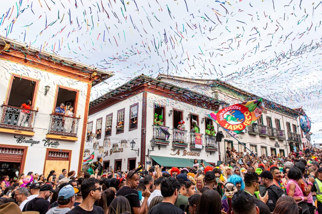 WhatsApp Image 2026-02-11 at 11.05.18 Carnaval de Diamantina 2026 movimenta o Centro Histórico e deve atrair cerca de 40 mil foliões por dia na cidade mineira - Crédito: divulgação