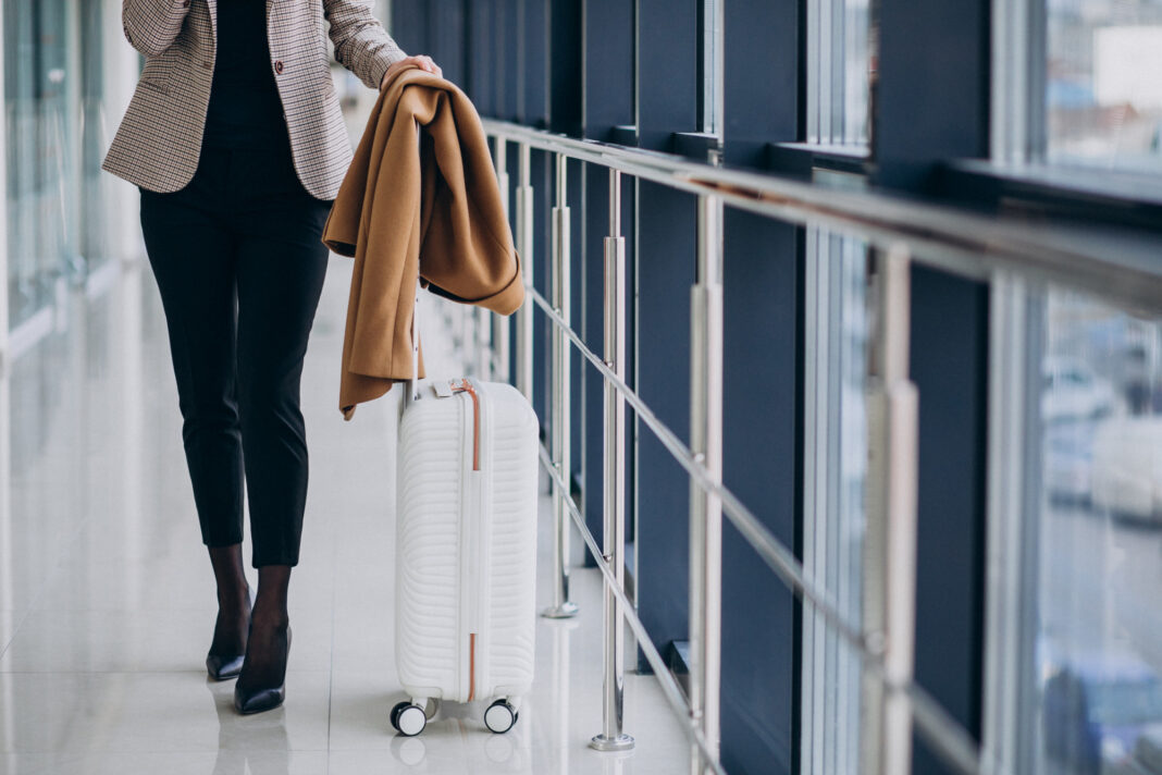 SITA e Google unem tecnologia para reforçar o rastreamento de bagagens e reduzir perdas no transporte aéreo - Crédito: Freepik