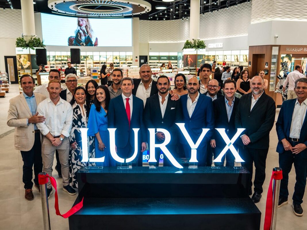 Inauguração da Luryx Duty Free no Dreams Park Show marca a primeira operação da marca fora de aeroportos no Brasil. Crédito: Divulgação