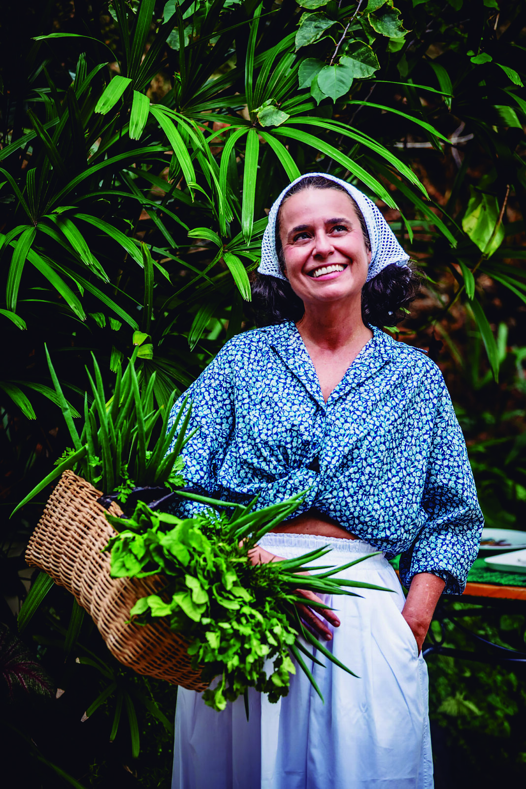 À frente de projetos gastronômicos e sociais em Paraty, Ana Bueno defende a valorização da cultura e dos produtores locais. Crédito: Divulgação