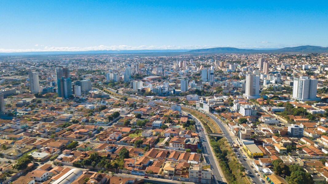 Vista panorâmica de Montes Claros (MG), destino que ganha destaque durante a Expomontes com o fortalecimento do turismo de negócios e eventos. - Crédito: Facebook/Prefeitura de Montes Claros Vista panorâmica de Montes Claros (MG), destino que ganha destaque durante a Expomontes com o fortalecimento do turismo de negócios e eventos. - Crédito: Facebook/Prefeitura de Montes Claros