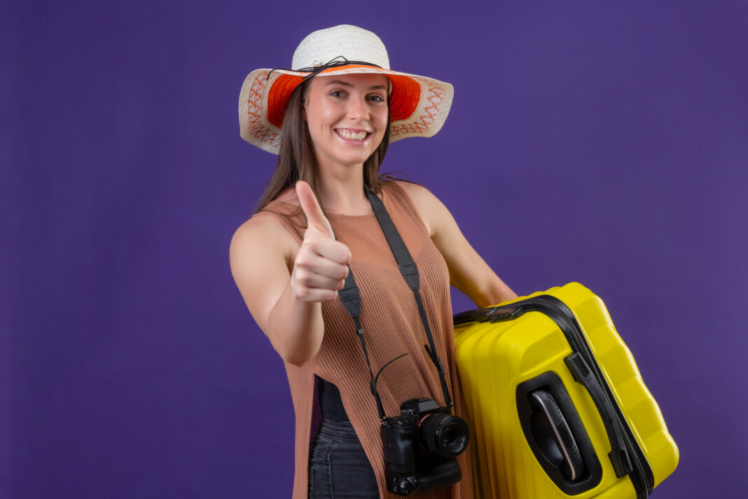 Destino nacional ou viagem ao exterior? Veja o que avaliar antes de decidir - Crédito: Magnific / Freepik